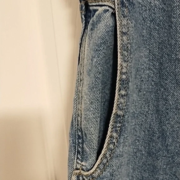 Zara High Rise Jeans - Picture 4 of 8